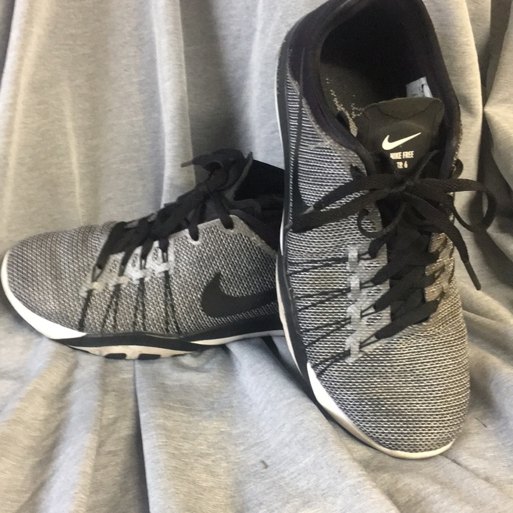Nike free tr6